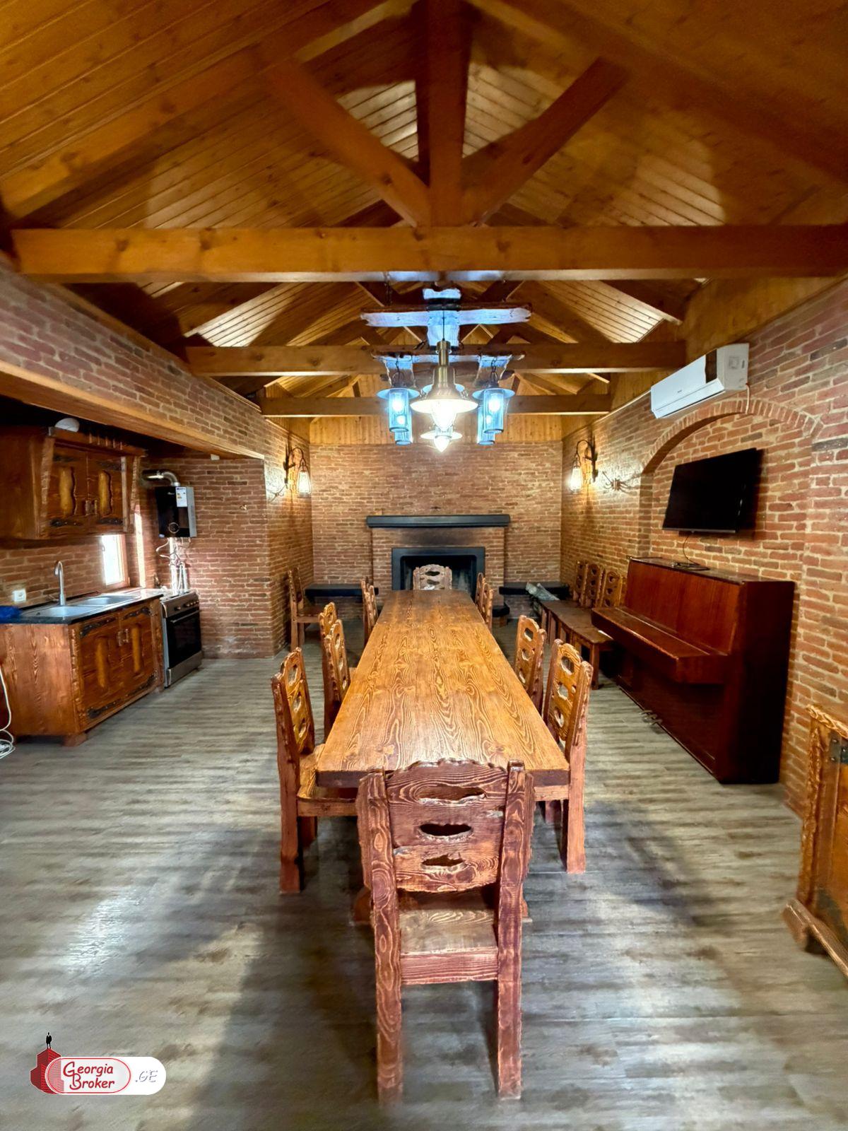 nearly repaired 9-room house for sale
